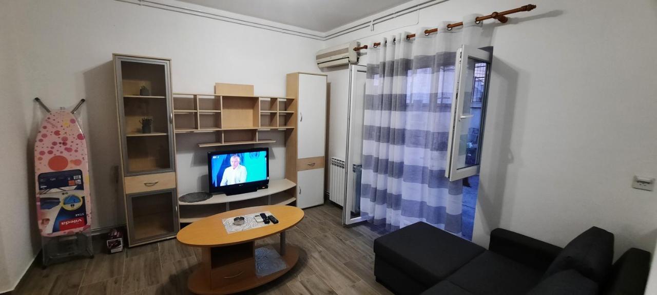 Apartmani "Alenka" Primošten Exterior foto