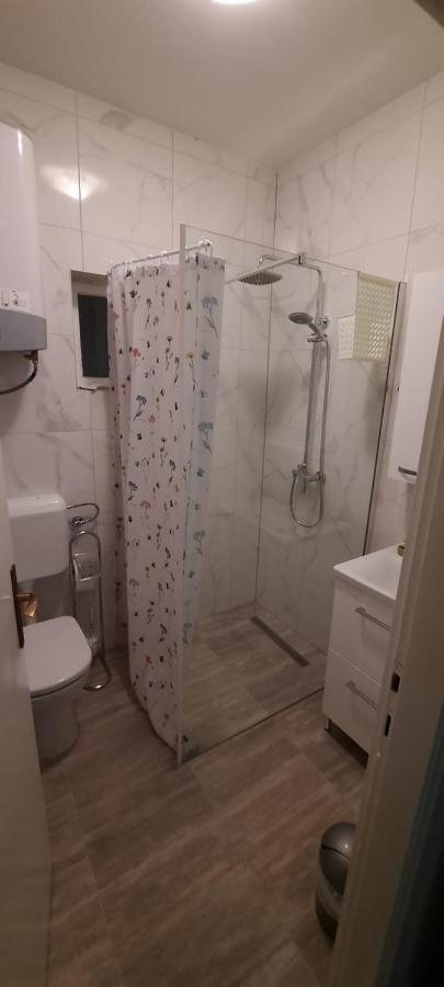 Apartmani "Alenka" Primošten Exterior foto