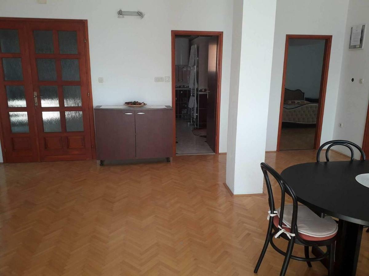 Apartmani "Alenka" Primošten Exterior foto